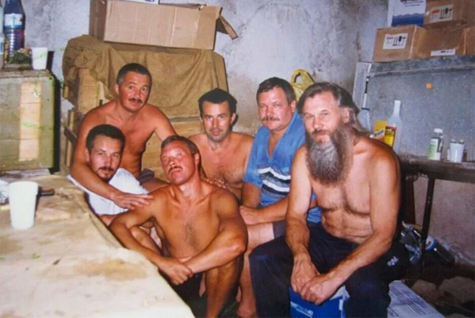 Захват самолёта ил-76 3 августа 1995 года. Кандагар реальная история. Экипаж ил-76 кандагар. Самолет в кандагаре 1995. Захват самолёта ил-76 3 августа 1995 года.
