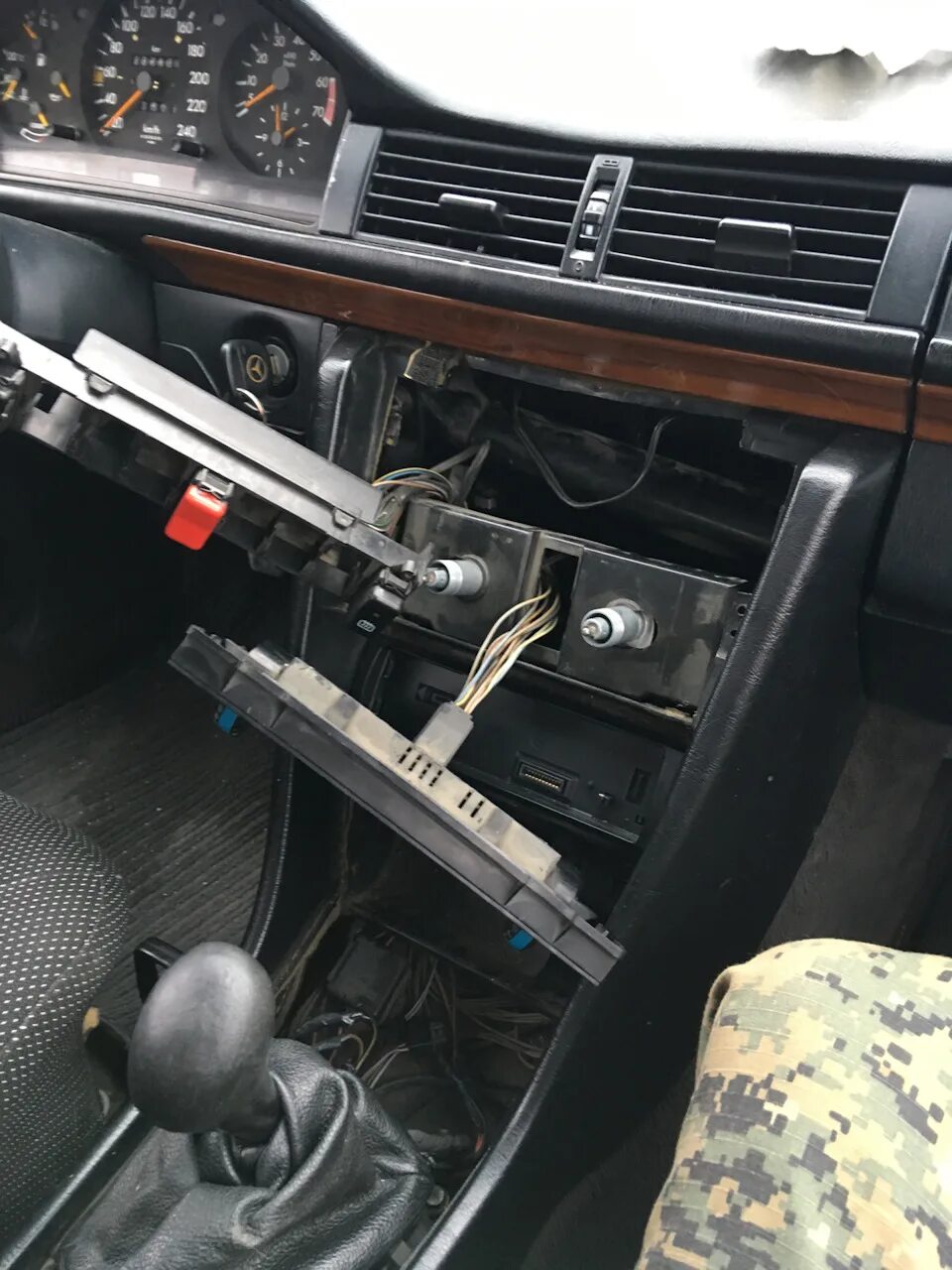 Замена радиатора отопителя мерседес 124 с климатом - DRIVE2