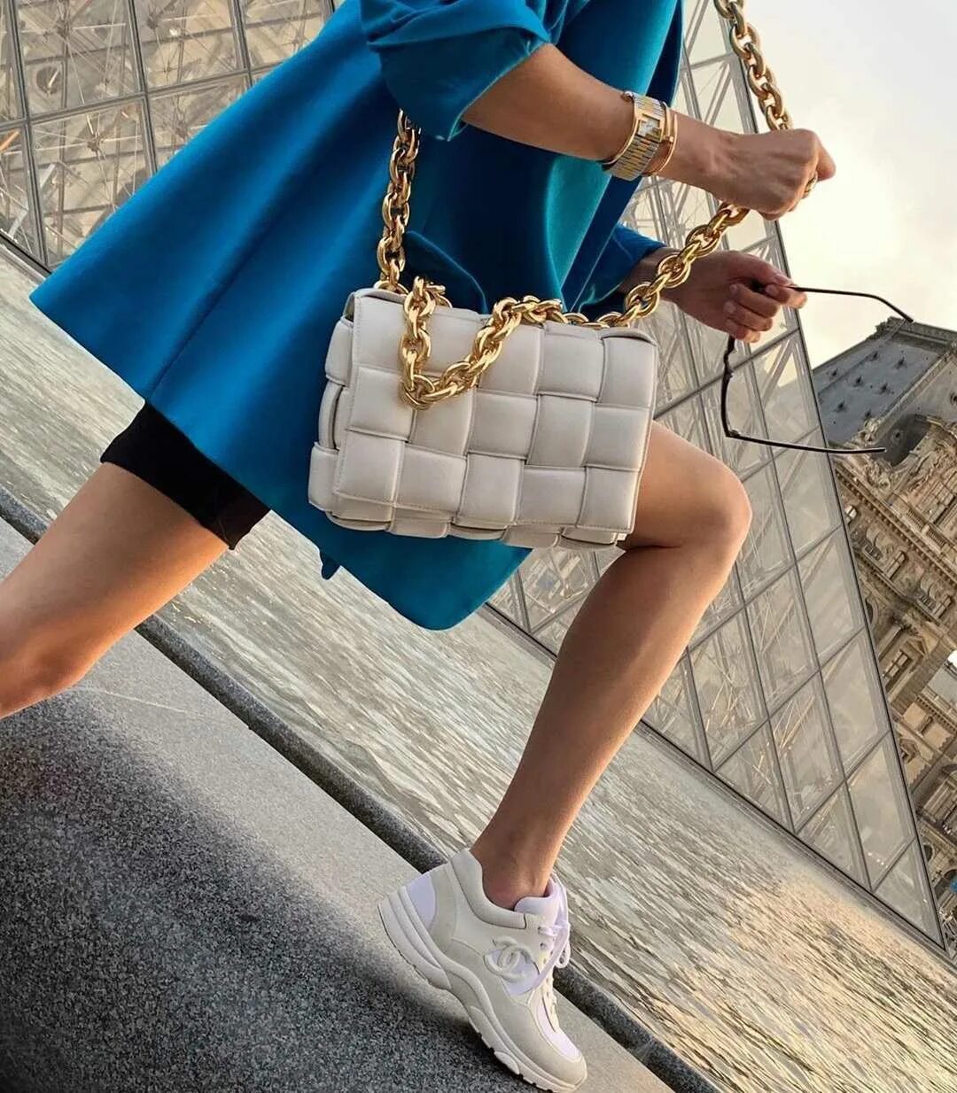 Bottega Veneta сумки 2022. Боттега Венета сумки 2022 -2023. Сумочка 2022 тренд Womens. Сумка 2022 женская тренд лето.