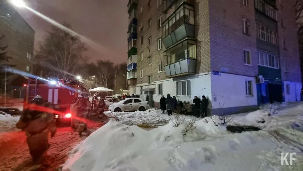 Пожар в Альметьевске. Пожары Альметьевск 2023 год. Спасатели Альметьевск. Пожар в Альметьевске 21.02 24.