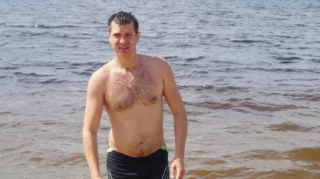 Парни по вызову город самара. Мужчины по вызову самара. жиголо самара. парни самары.