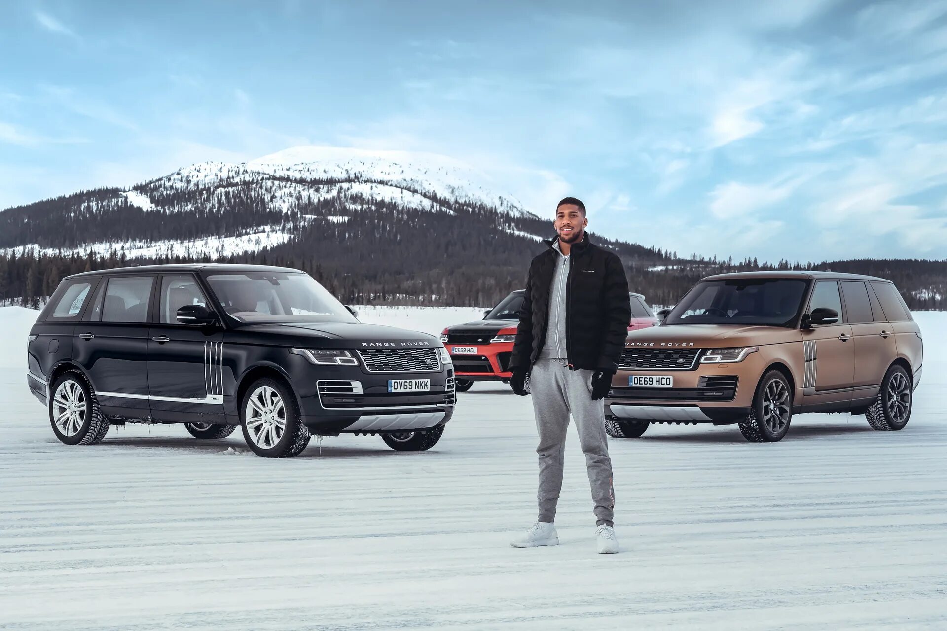 For z in range 2. Range rover fifty 2025. range rover 50th anniversary. land rover range rover fifty. рендж ровер джошуа.