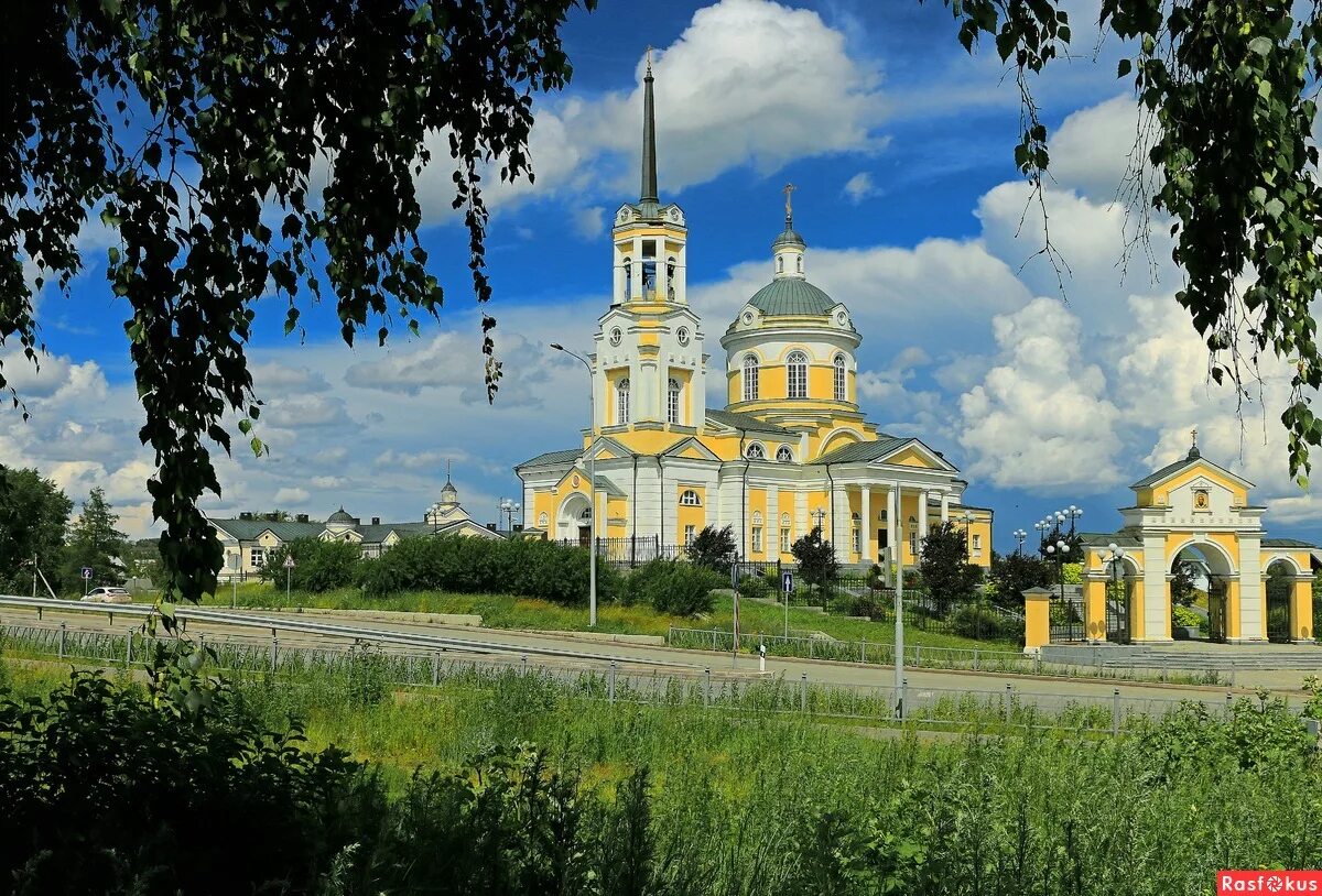 Храм успения верхняя пышма. Верхняя пышма свердловская область. Храм успения верхняя пышма. Храм в верхней пышме свердловской области. Храм успения пышма.