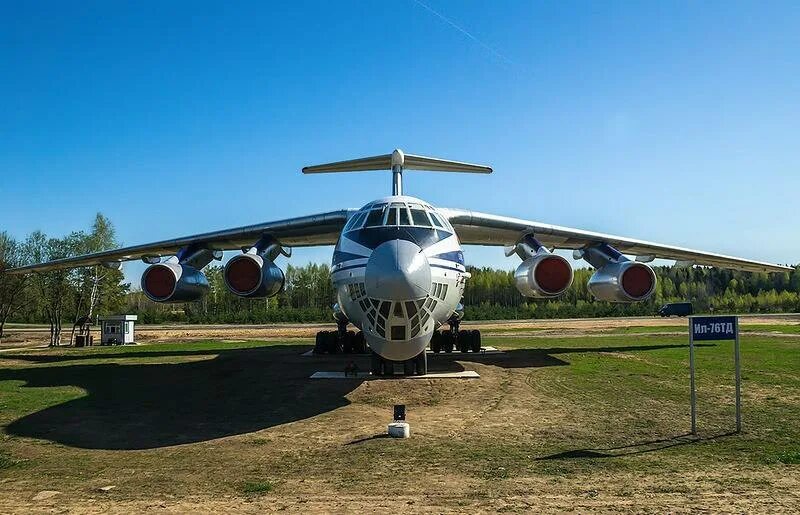 Дзержинского 193 таганрог на карте. Техника таганрог. Магазины бытовой техники в таганроге. Музей авиации в таганроге. Музей авиации в таганроге.