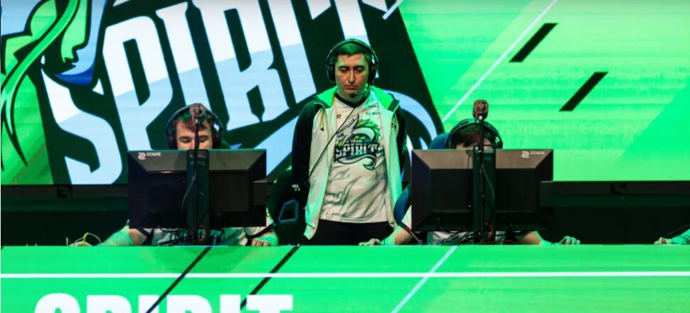 Тренер тим. Тренер тим спирит. тренер team spirit dota 2.
