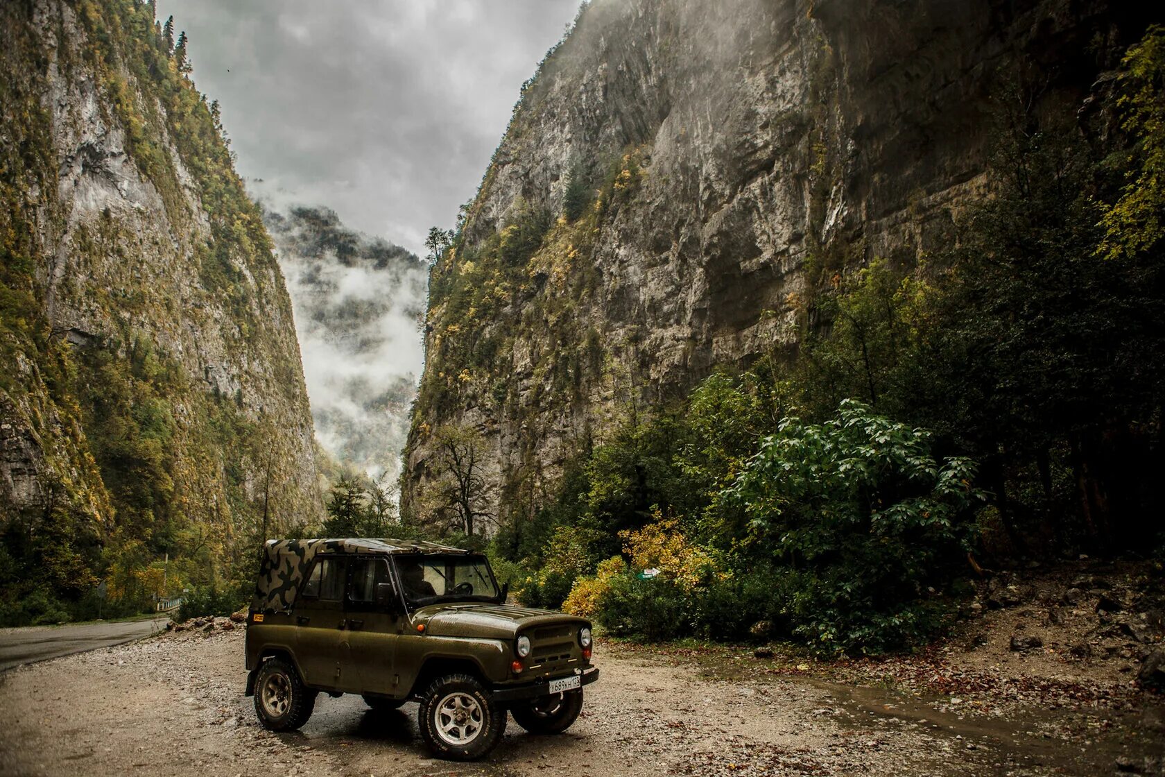 Джиппинг в абхазии гегский водопад. Абхазия джиппинг рица. Гегский водопад джиппинг. Гегский водопад абхазия. Джиппинг каньон псахо.