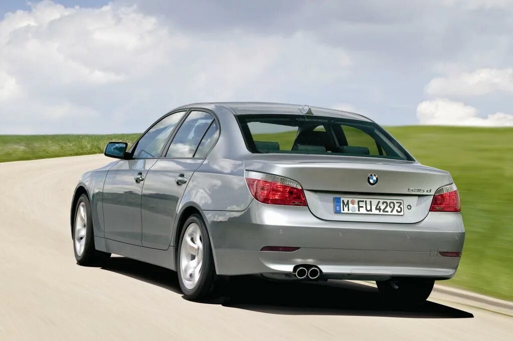 Е60 стиральная машина. BMW 5 Series (e60). BMW e60 седан. BMW 5 e60 седан. BMW 5 e60 2006.