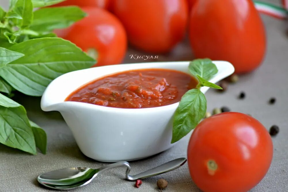 Соус маринара классический. Соус итальянцев. Итальянский соус маринара. Песто coelsanus. Томатный соус маринара.