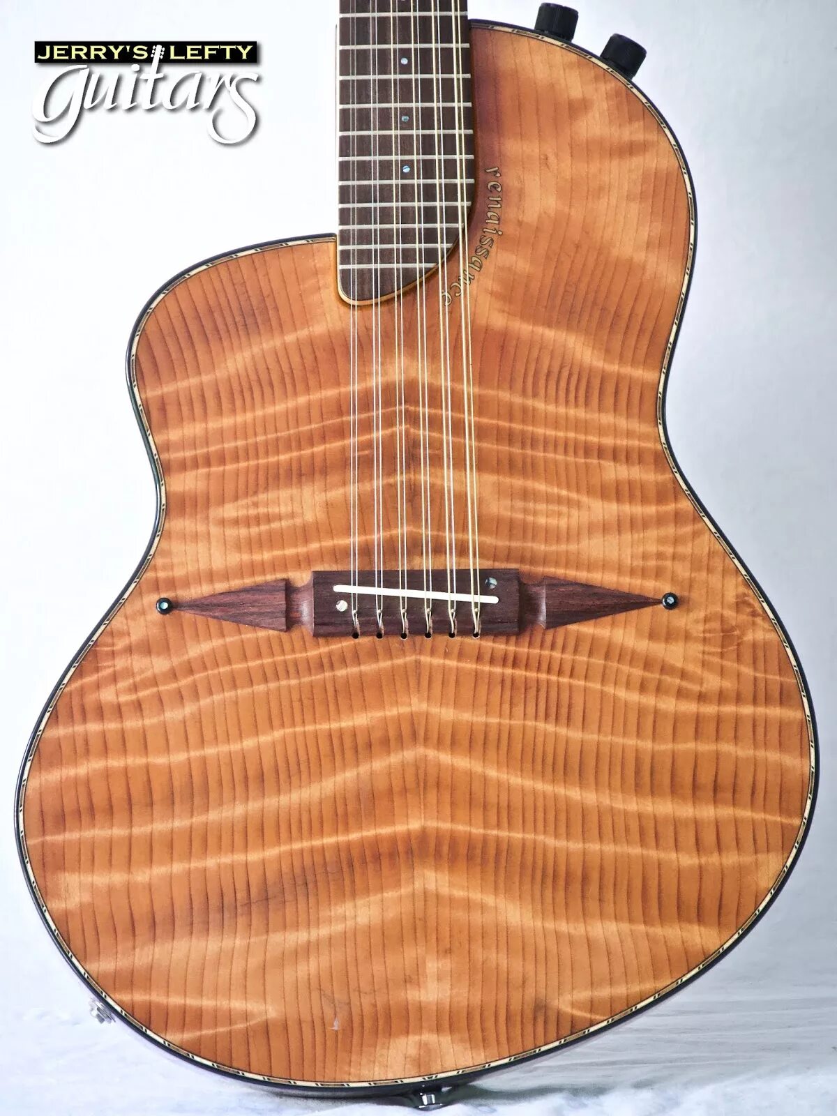 12 strings guitar. Rick turner guitars. 12 string guitar. rick turner renaissance series nylon.