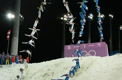 Вид лыжного спорта лыжная акробатика