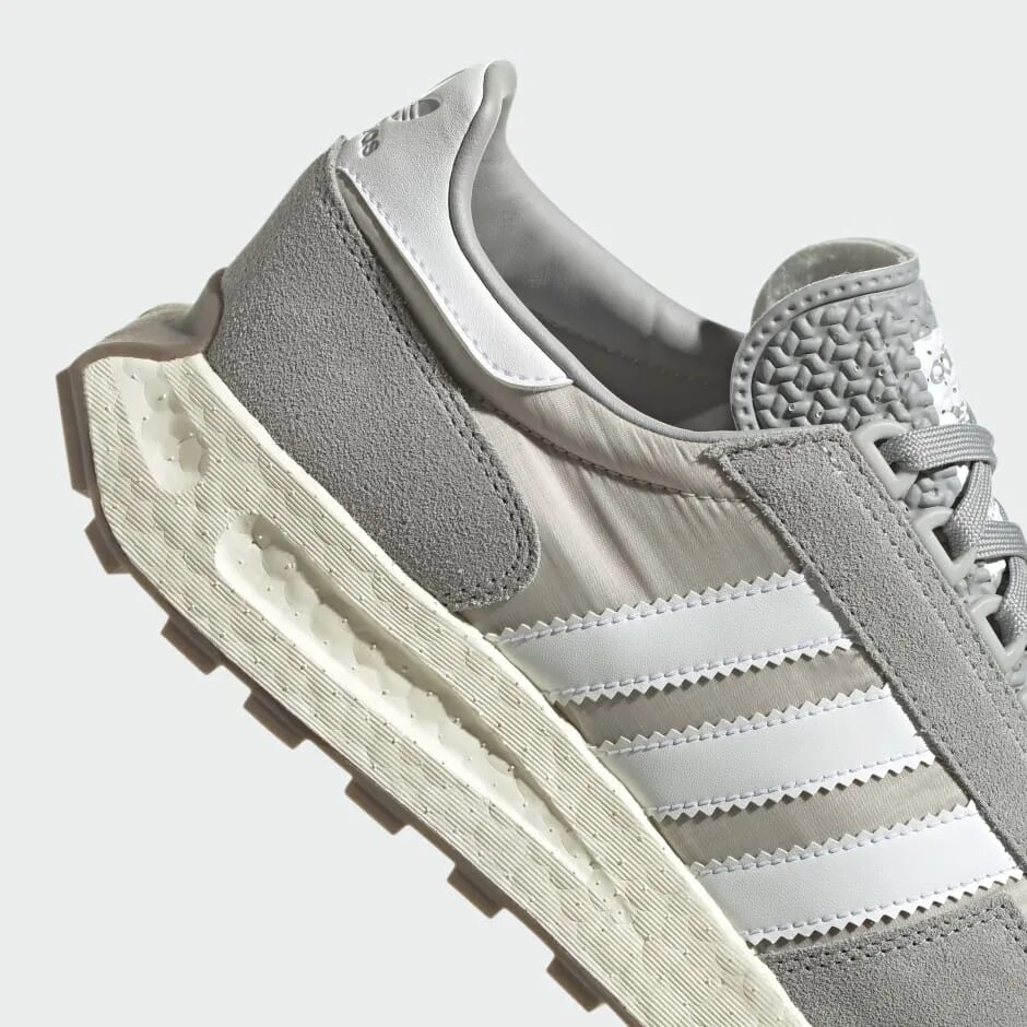 Adidas e5 кроссовки. Adidas Originals retropy e5. Кроссовки retropy e5. Кроссовки адидас retropy e5. Adidas retropy e5 Grey.