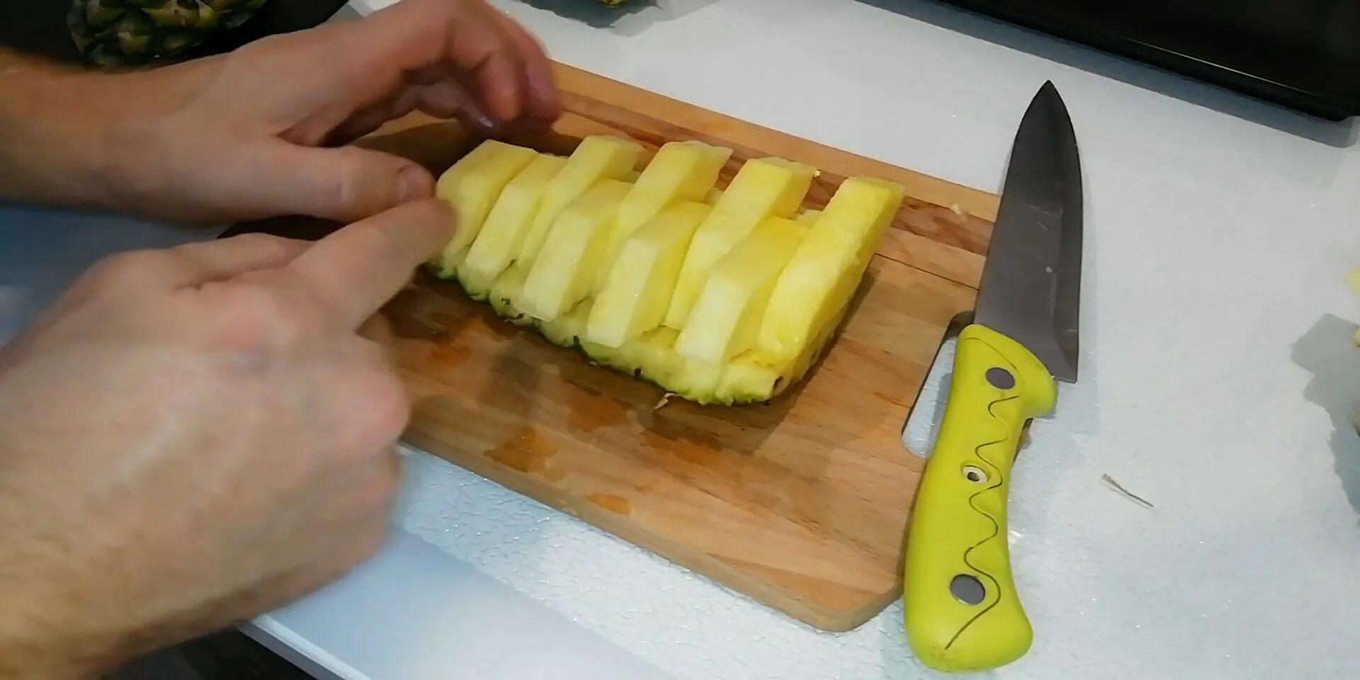 Как правильно разрезать ананас с фото Pin on Fruits/Fruit Desserts