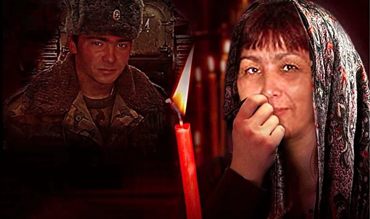 Вернулся жить в россию. Мать молится о солдате. Мать молится за солдата. Мать молится о сыне солдате. Мать молится за сына солдата.