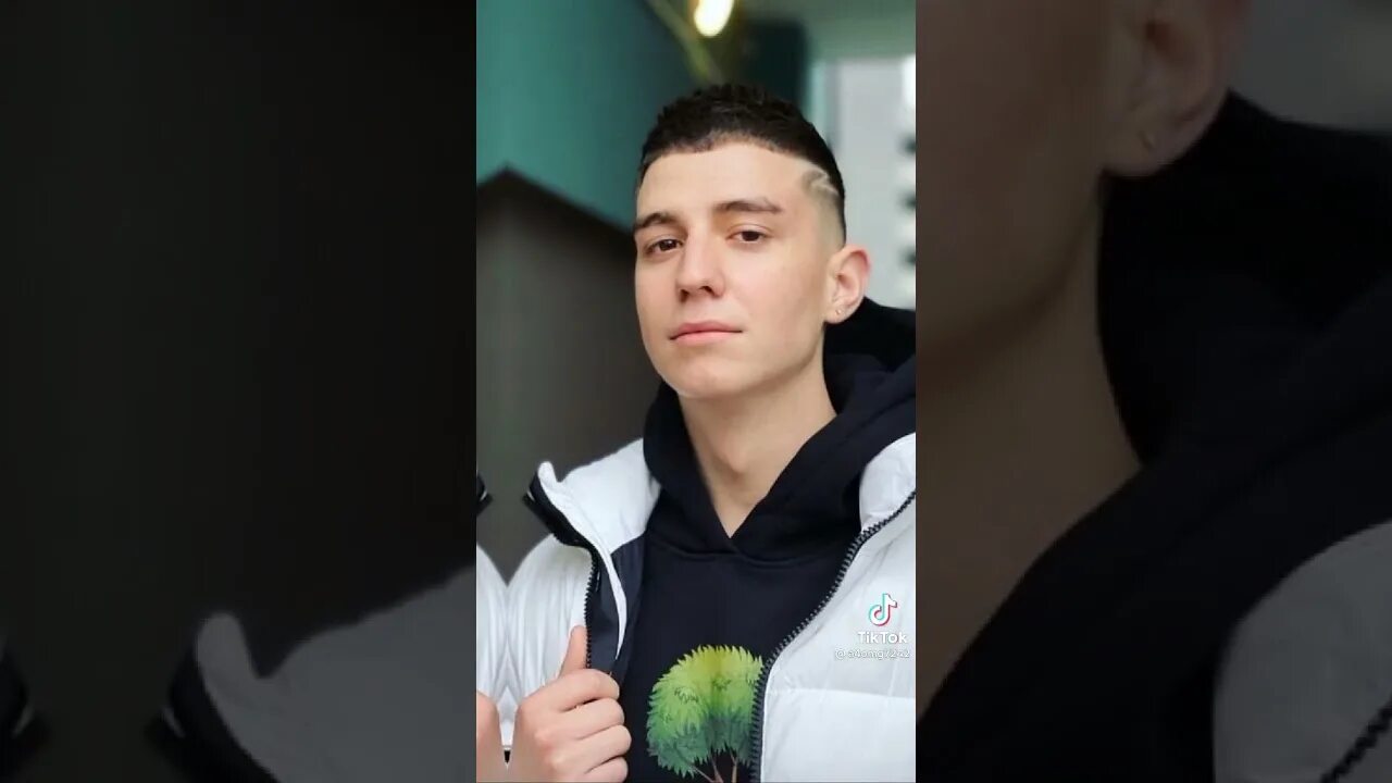 Глент а4 играет. А4 команда глент кобяков серёга.