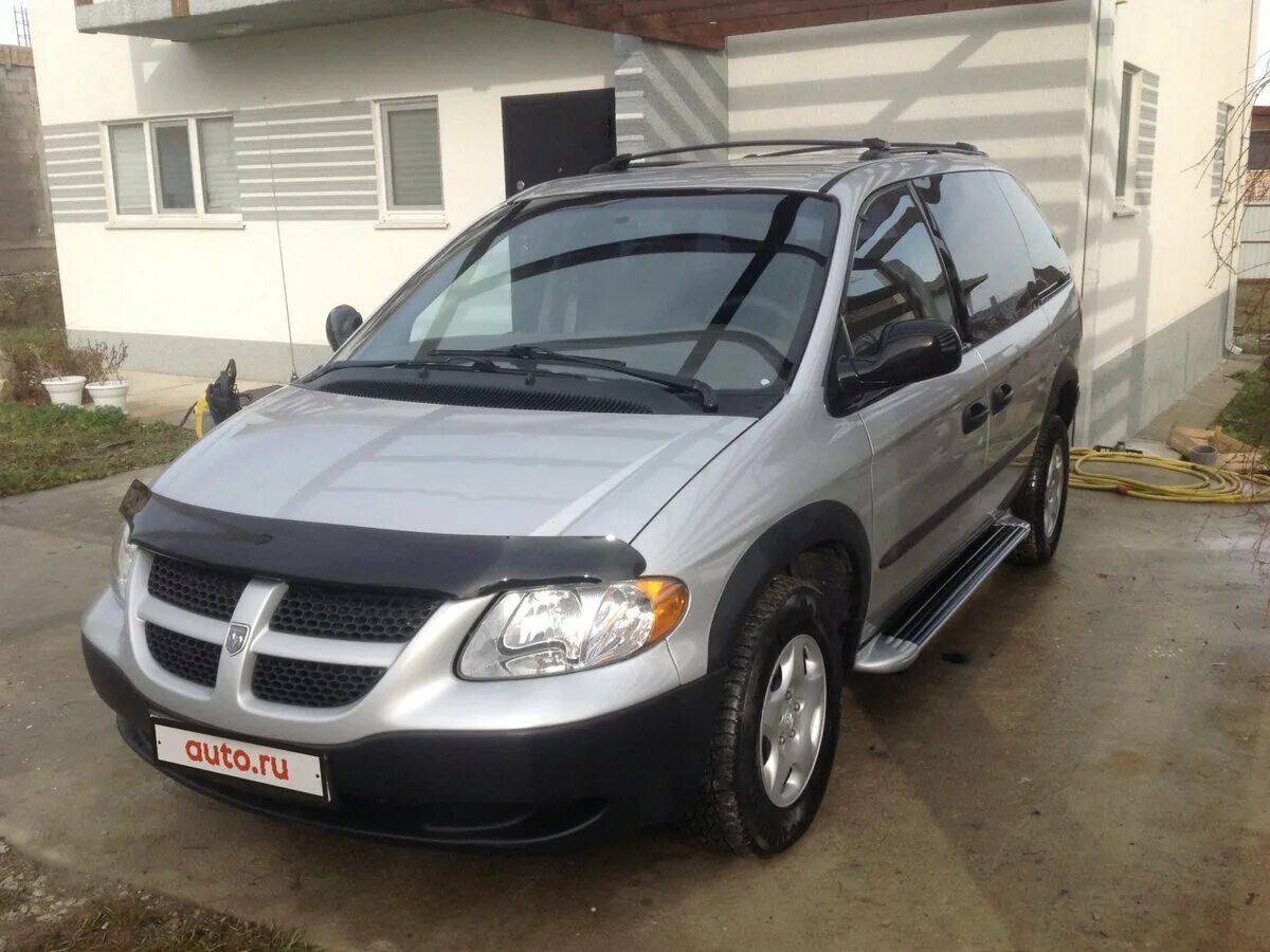 Купить додж караван спб. Dodge Caravan 2003. Dodge Caravan 2003 серебристый. Додж Караван 2.4, 2003г. Додж Караван 4.