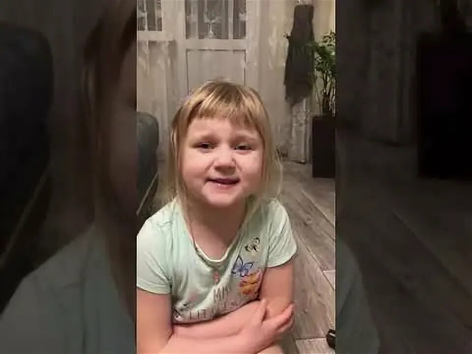 Kazka - плакала детская версия. Kazka мама. Kazka мама детская версия. Плакала детская версия для мамы. Песня для мамы плакала детская версия.