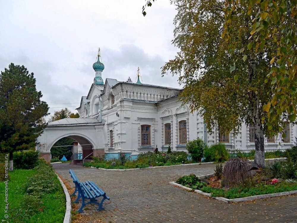 Фото г слободской. Слободской кировская область. храмы слободского кировской области. церковь слободской кировская область. кафедральный собор великомученицы екатерины слободской.