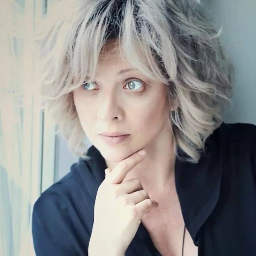 Биография дроздовой. Биография дроздовой