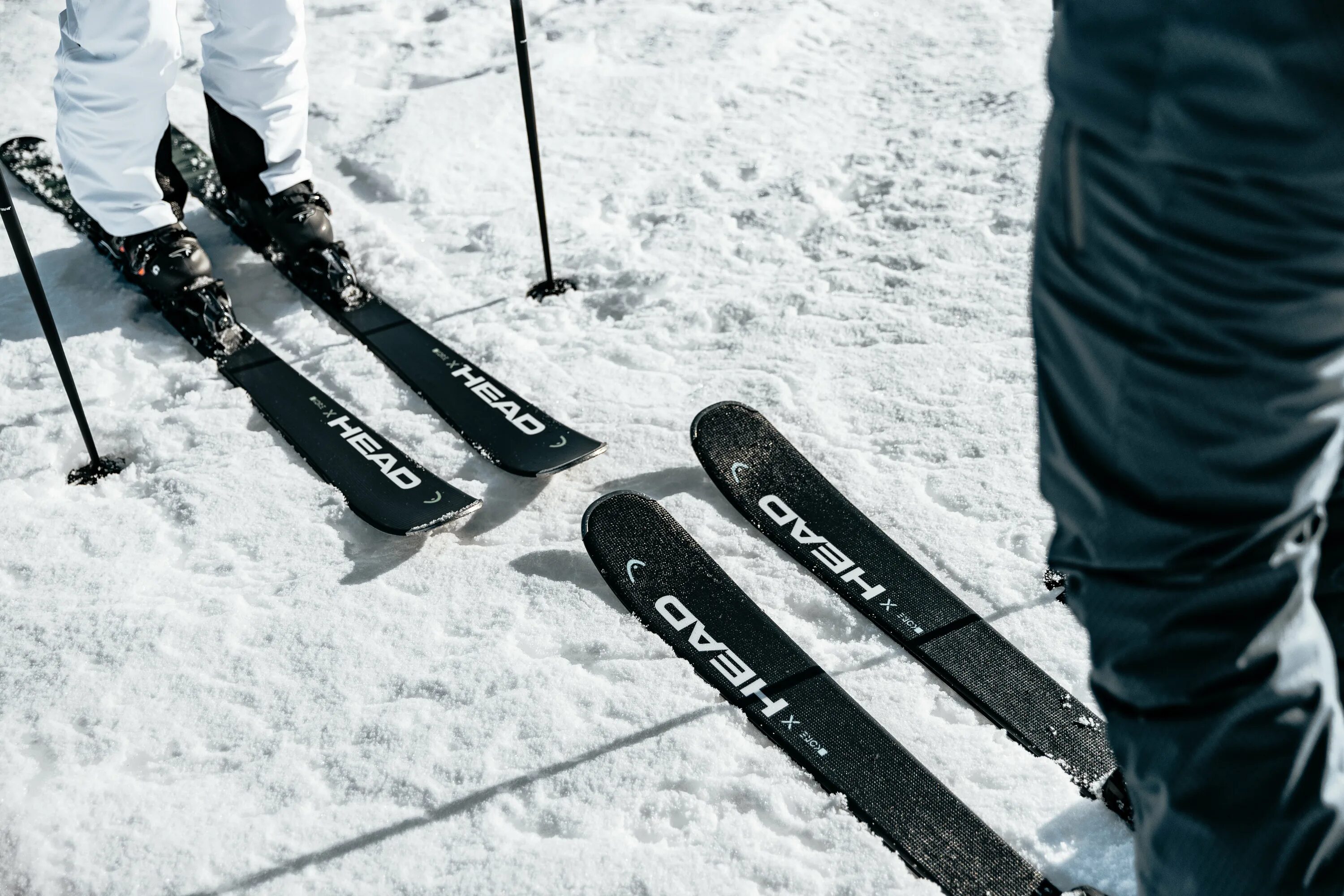 Горные лыжи с креплениями head v-shape v6 r lyt-pr + pr 11 21/22. Горные лыжи head epic joy + крепление slr 11 (2022). Kore 99. Head kore x 85. Head kore x 85.