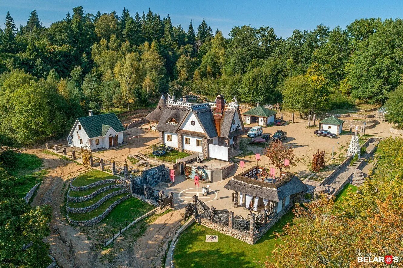 Белоруссия фэнтези усадьба литовка. Фэнтези усадьба литовка. Фэнтези усадьба литовка. Литовка усадьба. Литовка усадьба под новогрудком.