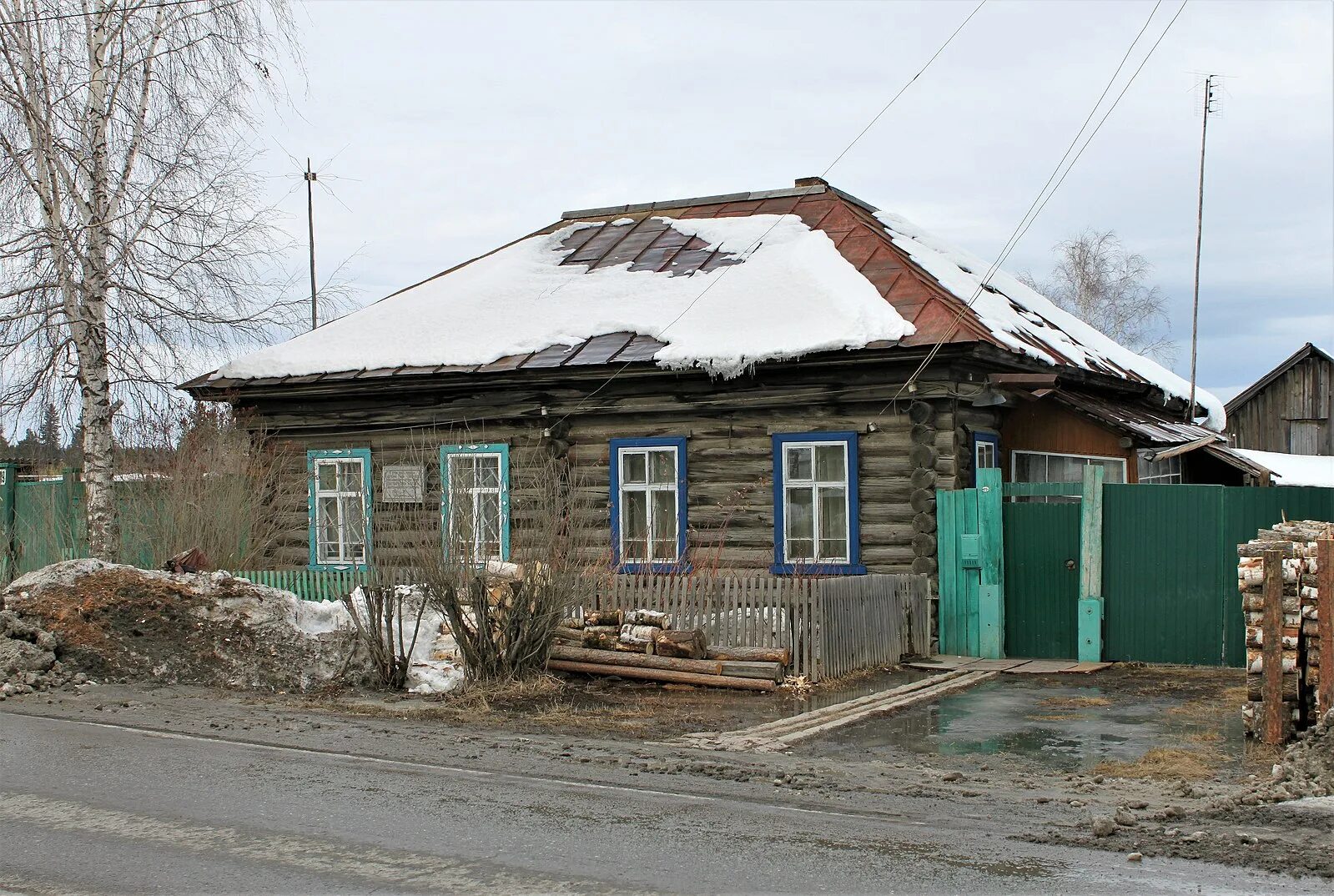 Музей Анатолия Серова в п. Воронцовка. Музей поселок Воронцовка Краснотурьинск. Серов улица Карпинск дом. Карпинск Богословск. Серов свердловская область дома