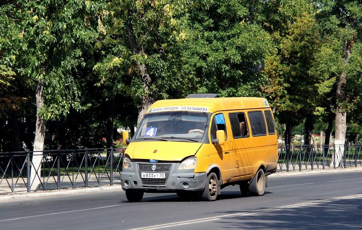 Автобусы астрахань в реальном времени. Маршрутка. Маршрутки Астрахань. Астраханские маршрутки. Маршрутка фото.