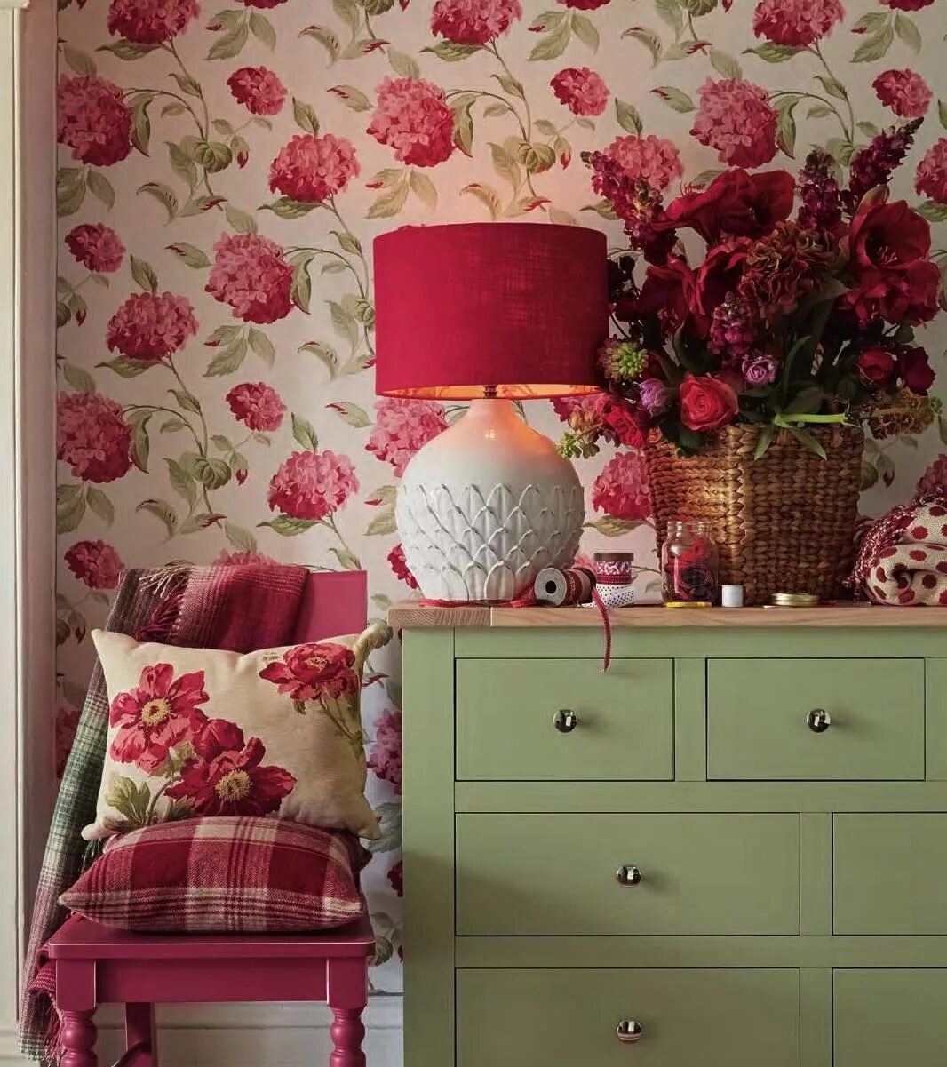 Лора эшли (laura ashley). Flower ashley. Flower ashley. Flower ashley. Лора эшли дизайнер.