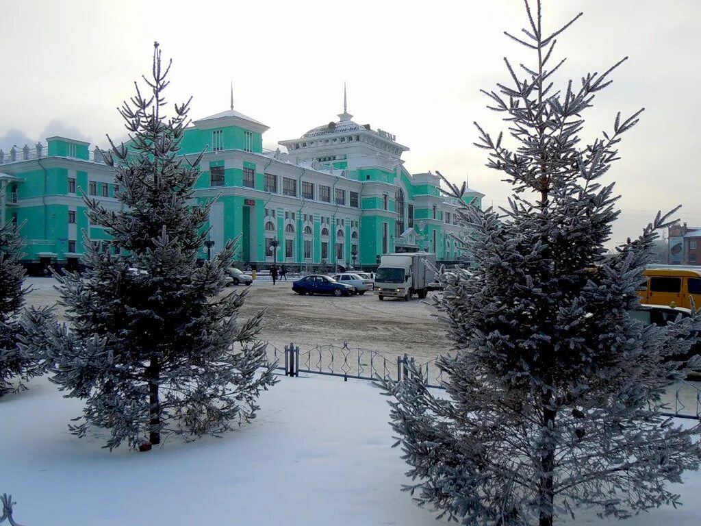Тарские ворота омск 2022. Соборная площадь омск 2000г. Портал города омска. Омск соборная площадь (омск). Город омск.
