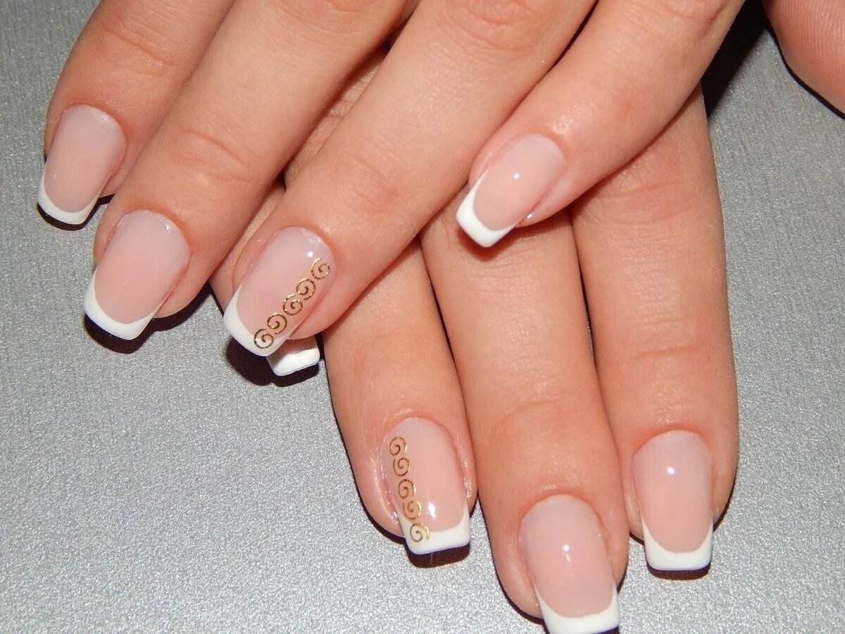 черно белый френч. красивый френч на ногтях. френч маникюр. выкладной френч золотой. красивые нарощенные ногти.