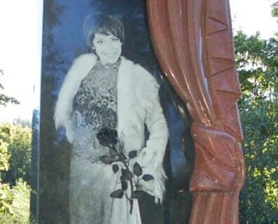 Көпшілік аққұбаны есекке қатты ұрады