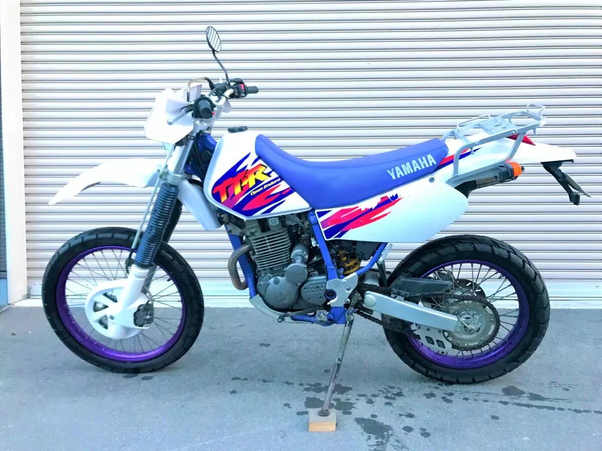 Yamaha tt 250. Yamaha ttr250 мотоцикл. Yamaha ttr250. Tt250r raid. Yamaha ttr250 мотоцикл.