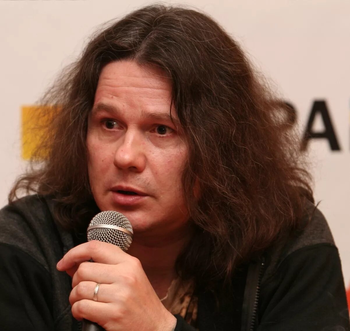 чиж и ко солист. солист группы чиж и ко. сергей «чиж» чиграков. сергей чиграков рок-музыканты. сергей николаевич чиграков "чиж.