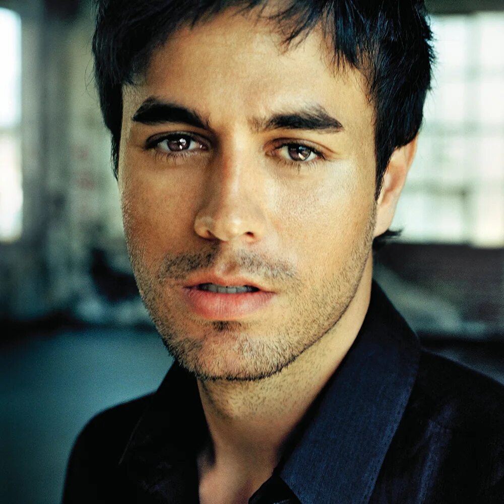 Иглесиас. Энрике иглесиас 2023. Зарубежные певцы рики мартин. Энрике иглесиас 2021. Рики мартин певец.