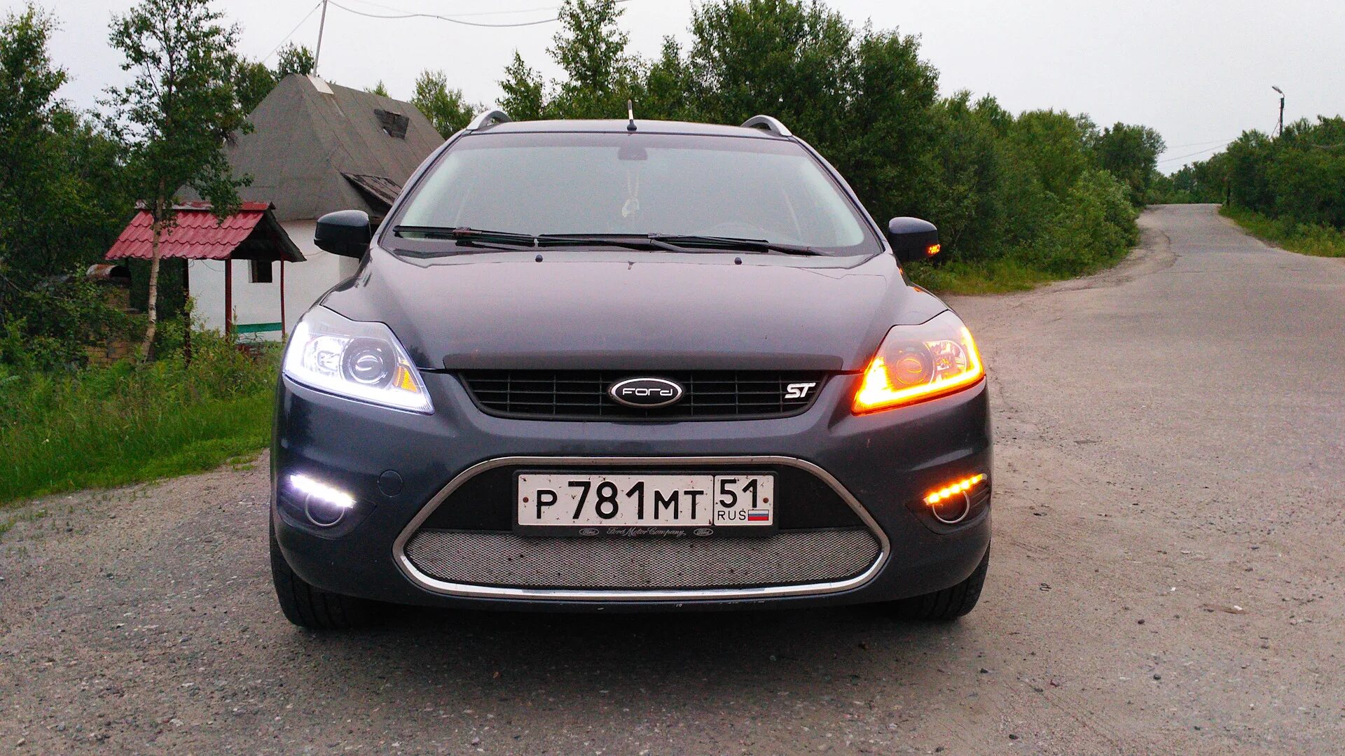 Дхо фокус 2. Ford Focus 2 ДХО. ДХО Форд фокус 2 Рестайлинг. Ford Focus 2 дневные ходовые огни. Фары Ford Focus 2 Рестайлинг.