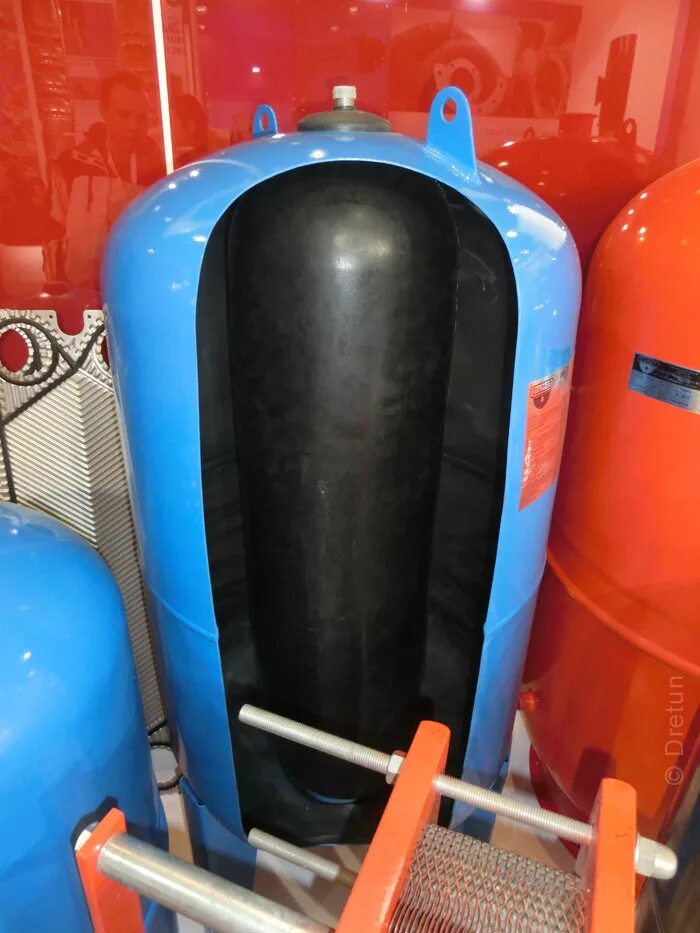 Партномер. Груша 100л для гидроаккумулятора. Кулиса мерседес атего 1223. Груша гидроаккумулятора 24 литра джилекс. Мембрану гидроаккумулятора 100 литров джилекс заменить.