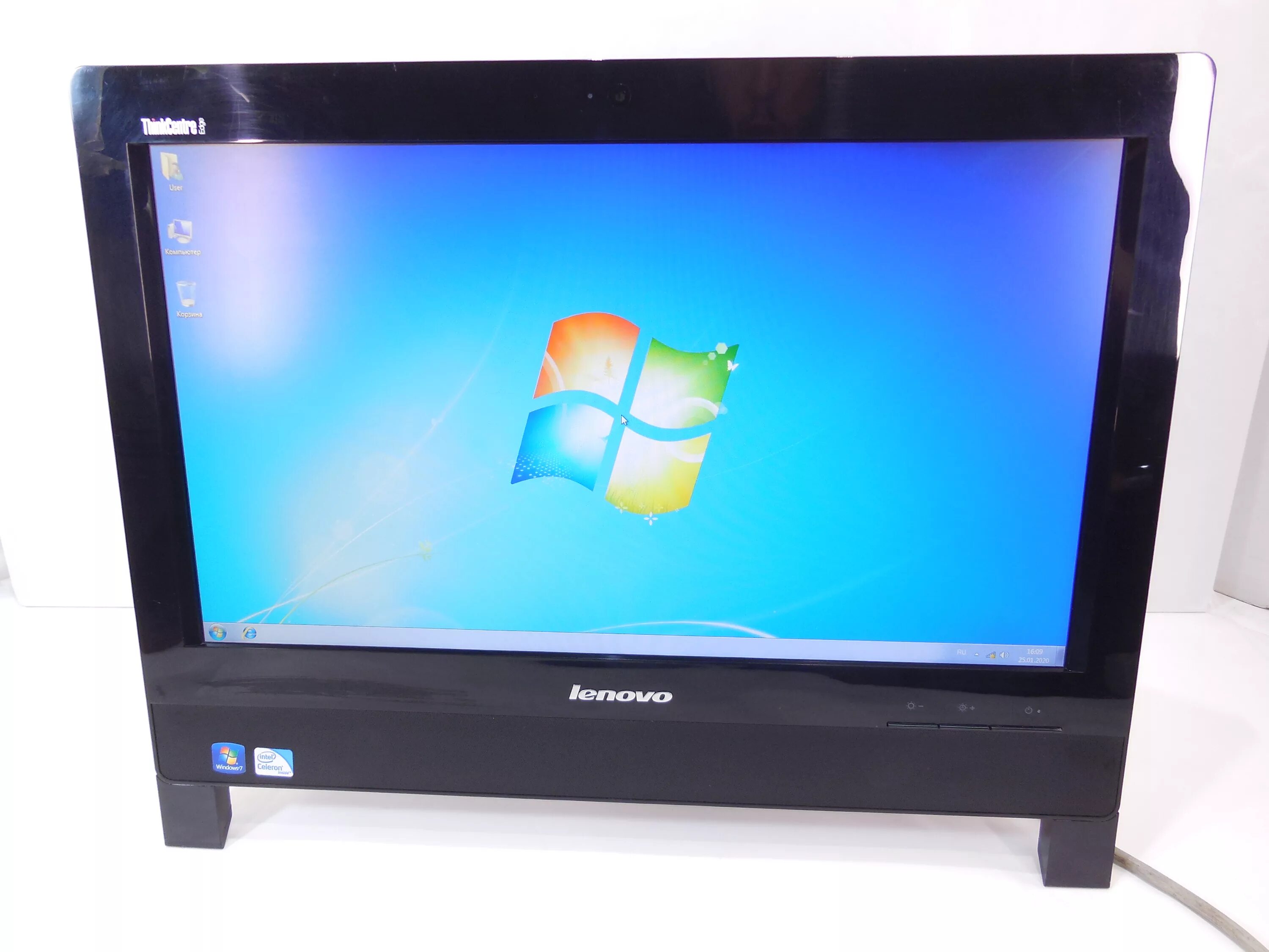 Моноблок новосибирск. Моноблок Lenovo Edge 72z. Моноблок Lenovo THINKCENTRE Edge 72. THINKCENTRE Edge 72z. Моноблок Lenovo THINKCENTRE m72z.