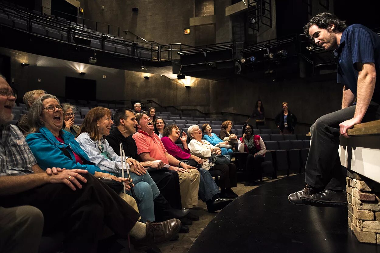 Мультимедийная лекция в театре. Audience at the Theater. Theatre Play audience.