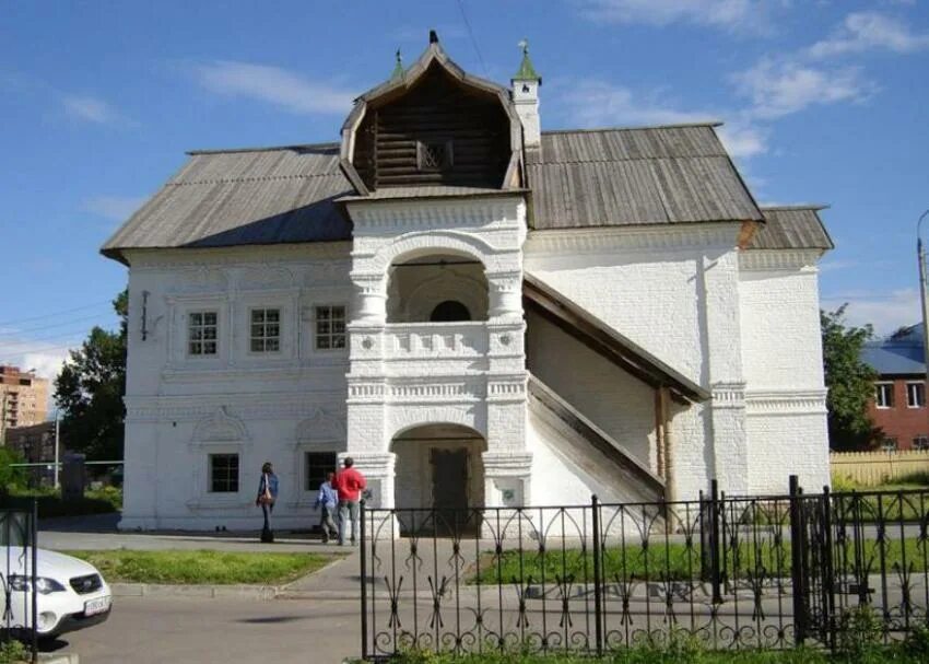 Сфр по нижегородской. Палаты купца Олисова в Нижнем Новгороде. Палаты Олисова в Нижнем Новгороде. Дом купца Олисова.