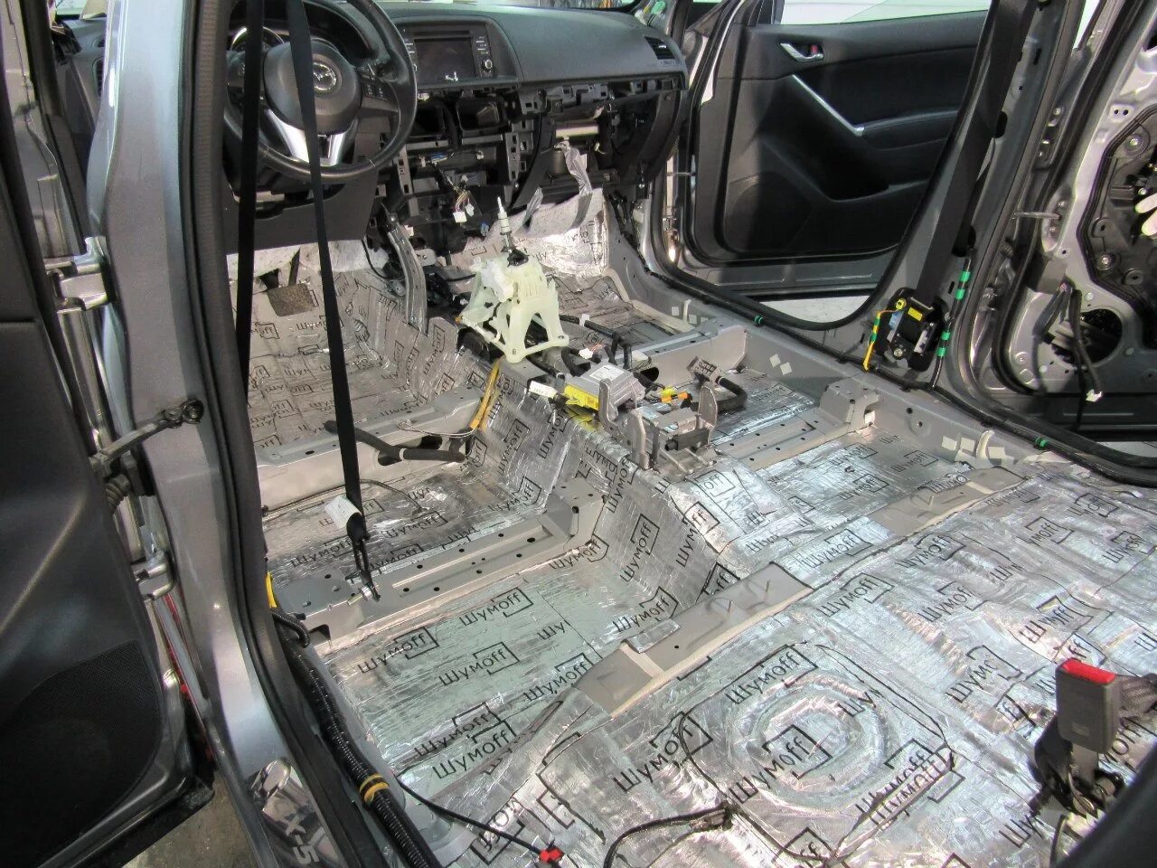 Как сделать шумоизоляцию автомобиля своими руками АвтоШум на DRIVE2