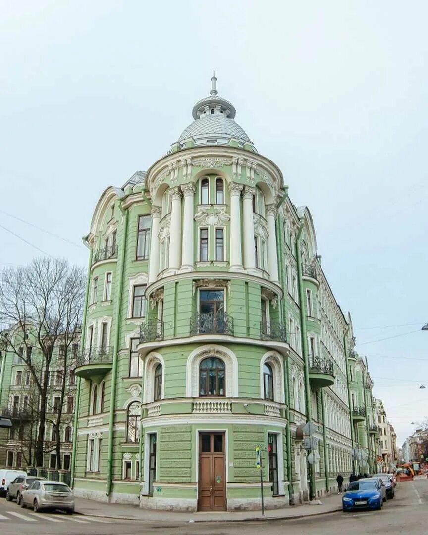 Колобовский дом санкт-петербург. Доходный дом колобовых санкт-петербурге. Ул. Доходный дом купцов колобовых. Дом колобовых в санкт-петербурге улица ленина.