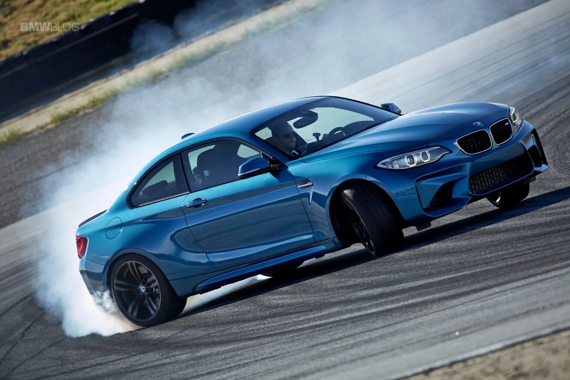 Bmw m2 gtr. H310ch5-m2 материнская плата. Msi z97 ssd m2. Bmw m2 дорестайлинг. Asus m5a97 r2.