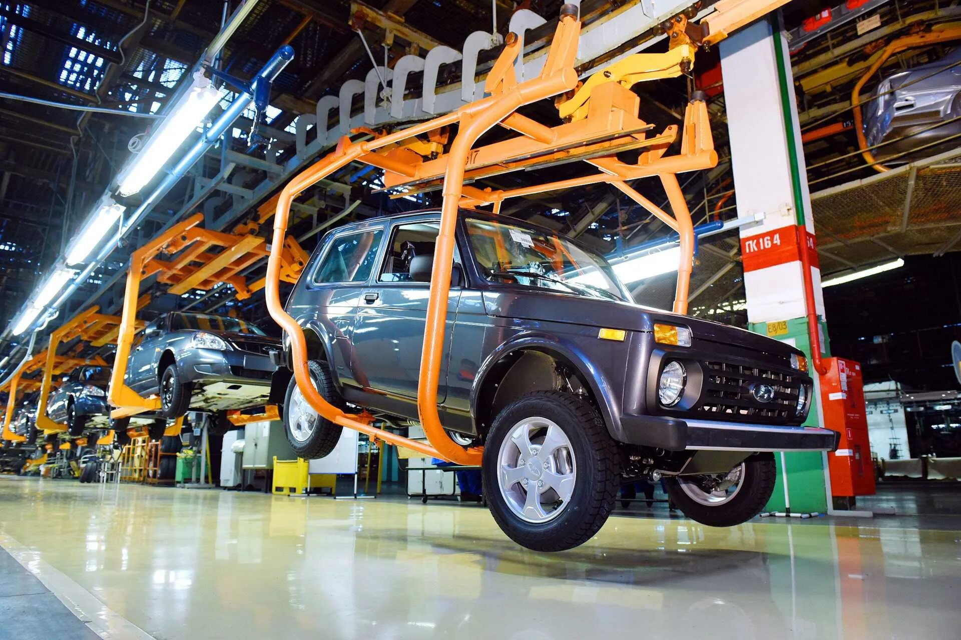 Chevrolet niva 2022. Новый нива авто тольятти. Lada 4x4 vision новая нива вижн. Нива 2121 2012. Новый нива авто тольятти.