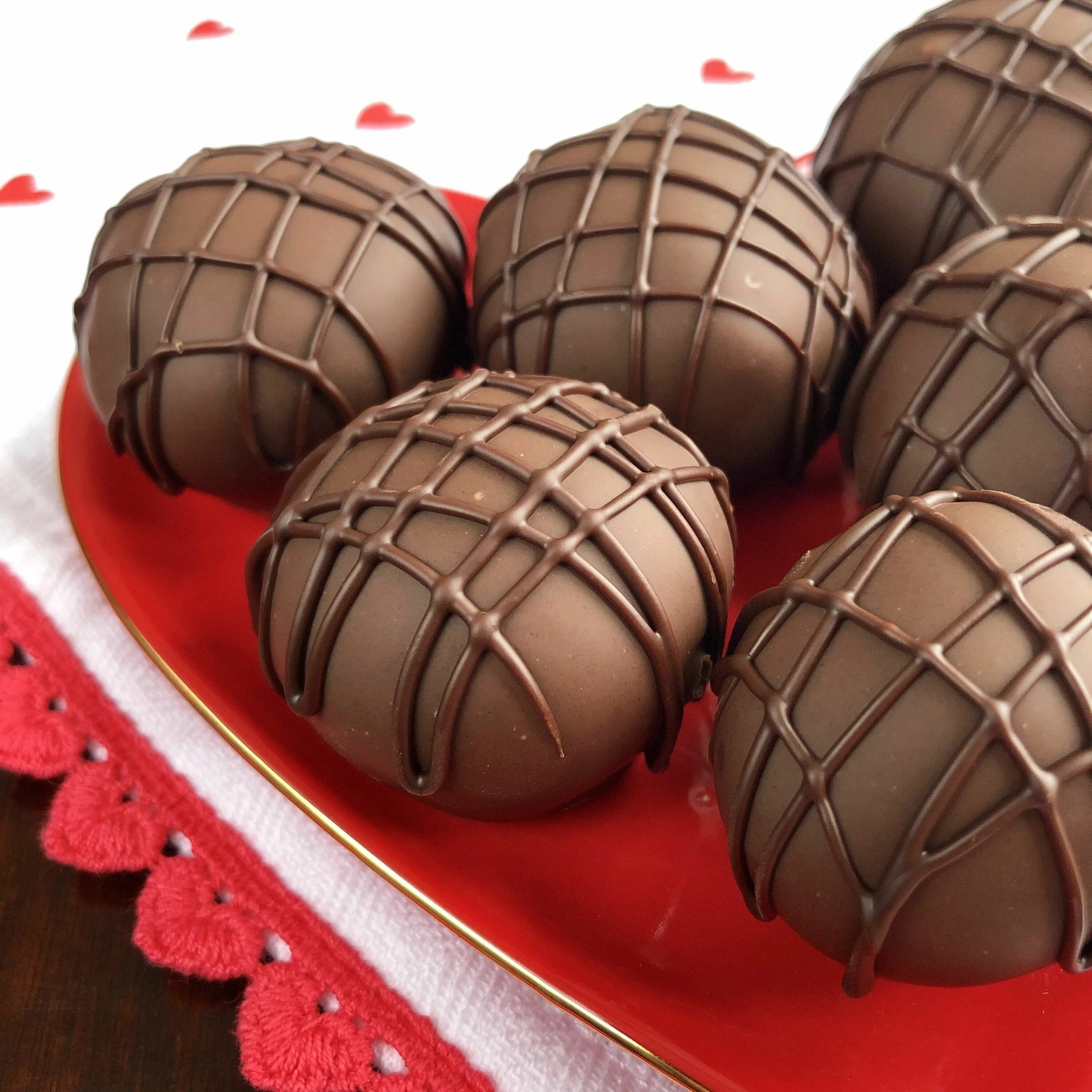 Chocolate raspberry. Шоколад truffles. raspberry chocolate. chocolate truffle design. chocolate truffles packaging.
