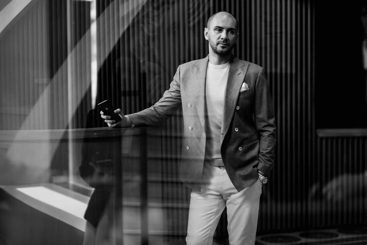 Саша ресторатор. Воробей ресторатор. Саша шмидт ресторатор. Александр воробьев ресторатор. Александр воробьев the toy.