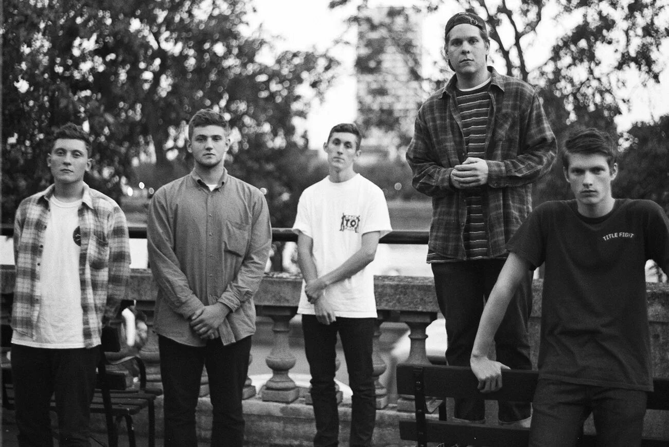 Basement band uk. Basement группа участники. Basement британский музыкальный коллектив. Basement группа. Алекс стиль бейсмент.