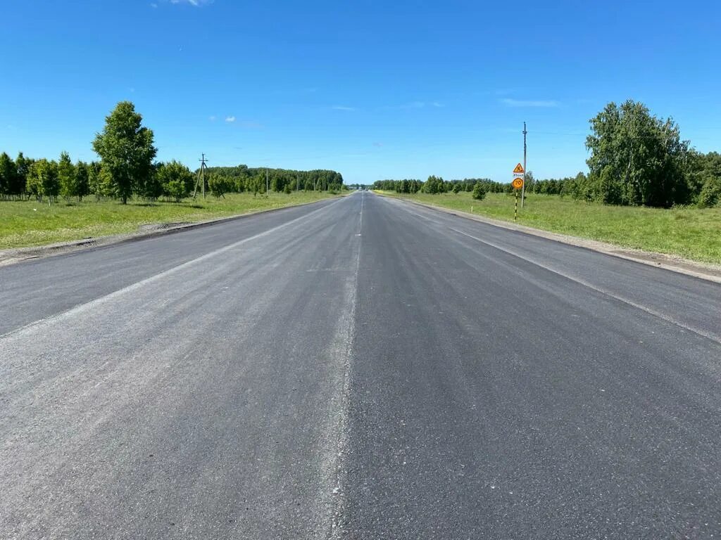 Авто дорога новосибирск. Дороги новосибирской области. дороги кировской области. новосибирск дорога. автомобильная дорога в кировской области.