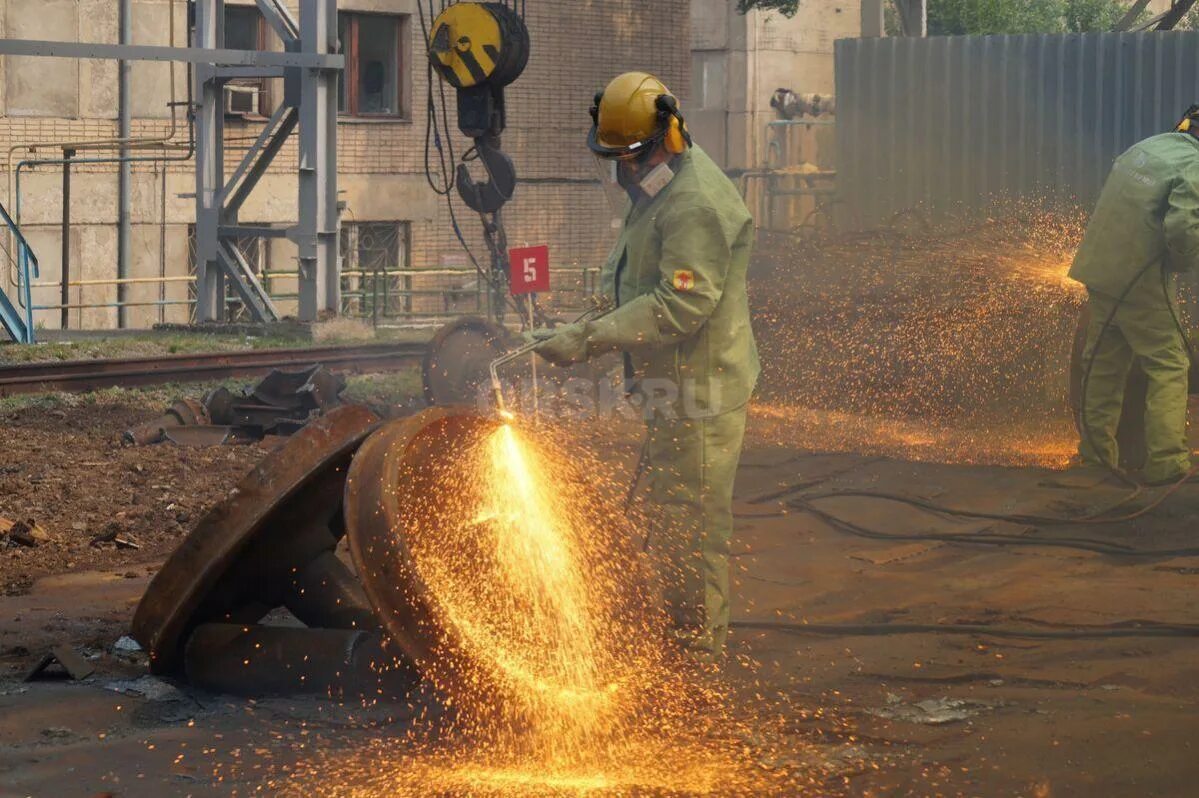 орск ру объявления. бизнес уикенд логотип. желен колбаса производитель. яндекс такси чистополь. сотрудник склада.
