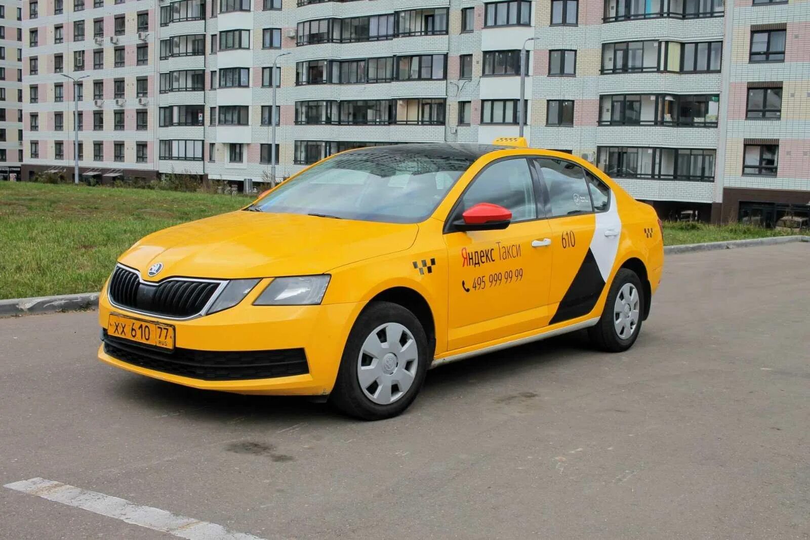 Такси в кантемировский. Солярис такси. Аренда авто для работы в такси. Шкода а7 такси. Аренда такси в москва и московская.