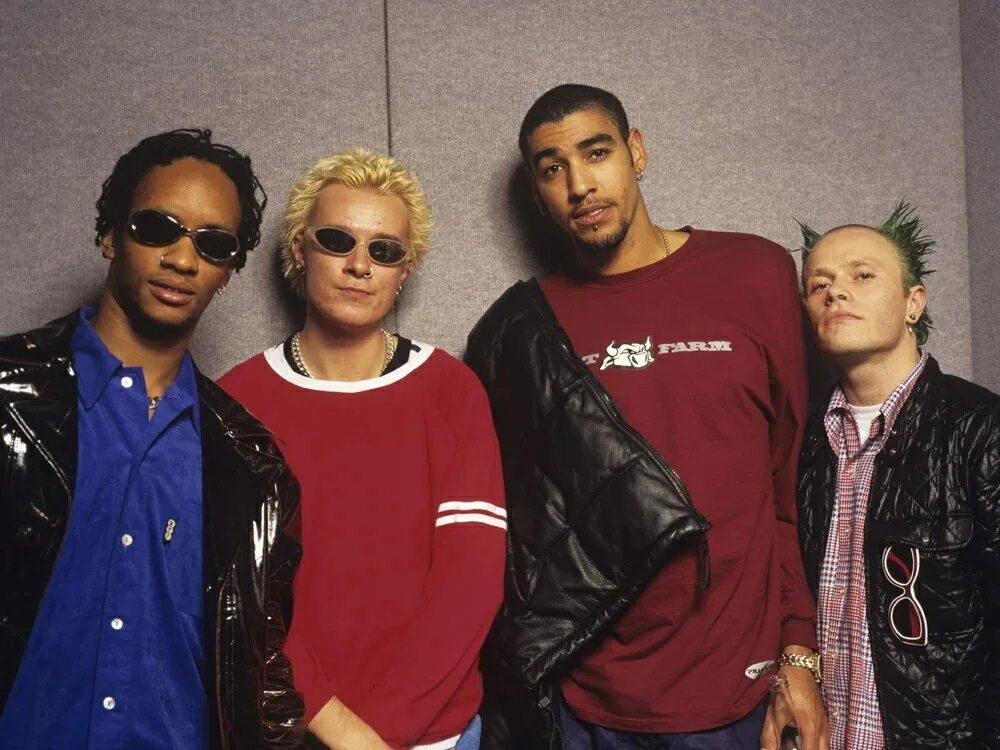 Продиджи слушать. Группа the prodigy 1990. Продиджи слушать. The prodigy 2021. Prod.