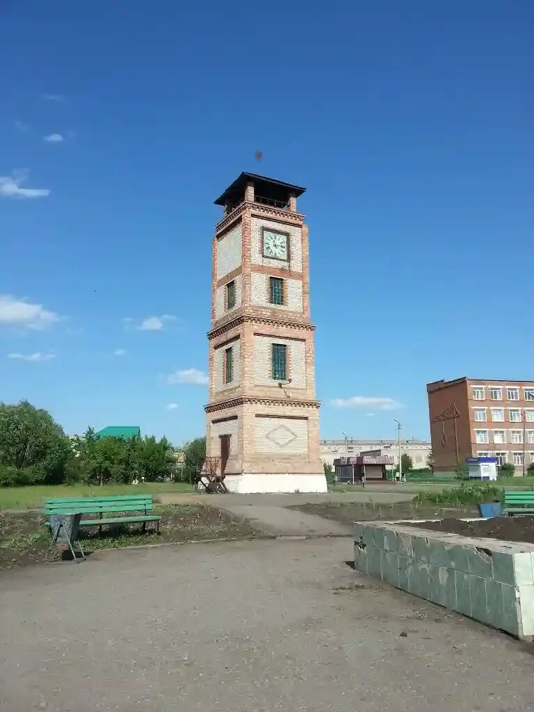 Татарск Новосибирская область. Часовая башня Татарск. Татарск башня с часами. Музей Татарск Новосибирская область. Город татарск какая